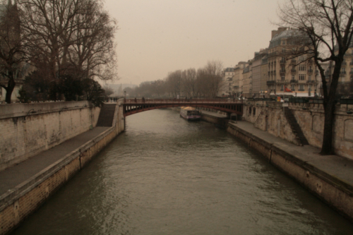 Paris-20110201-1025